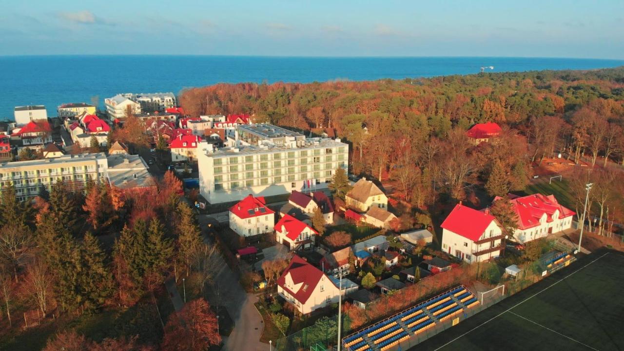 Hotel Skal Medi Spa & Resort Устроне-Морске Экстерьер фото