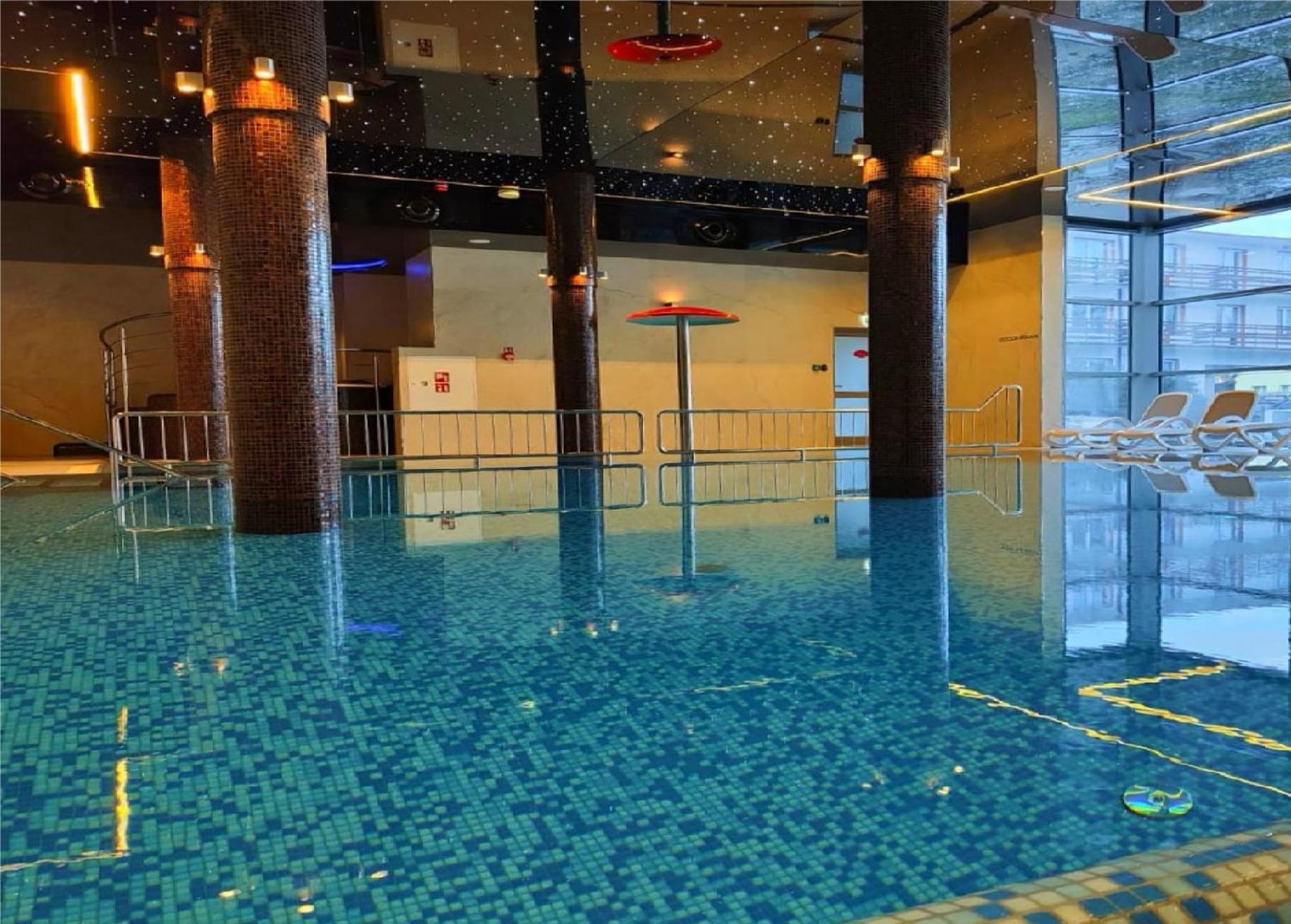 Hotel Skal Medi Spa & Resort Устроне-Морске Экстерьер фото